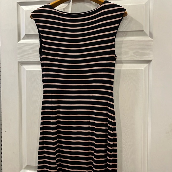 LOFT DRESS - Picture 2 of 5